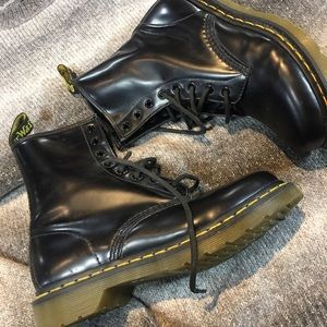 Dr. Marten Boots